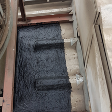 Cargar imagen en el visor de la galería, SWEPCO Heavy Duty Patching Compound. Tapagoteras Asfáltico. 19 Kg.
